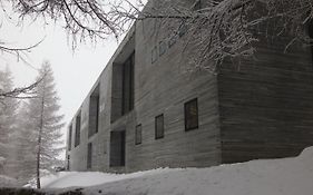 Z Studio - Next Door To Vals Therme